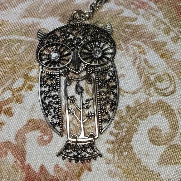 Owl necklace - Picture 2 of 6